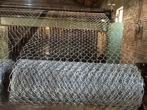 三拧石笼网 - 安平县全华丝网制品有限公司图片4